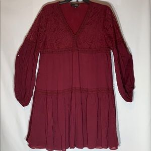 Suzanne Betro size L top.